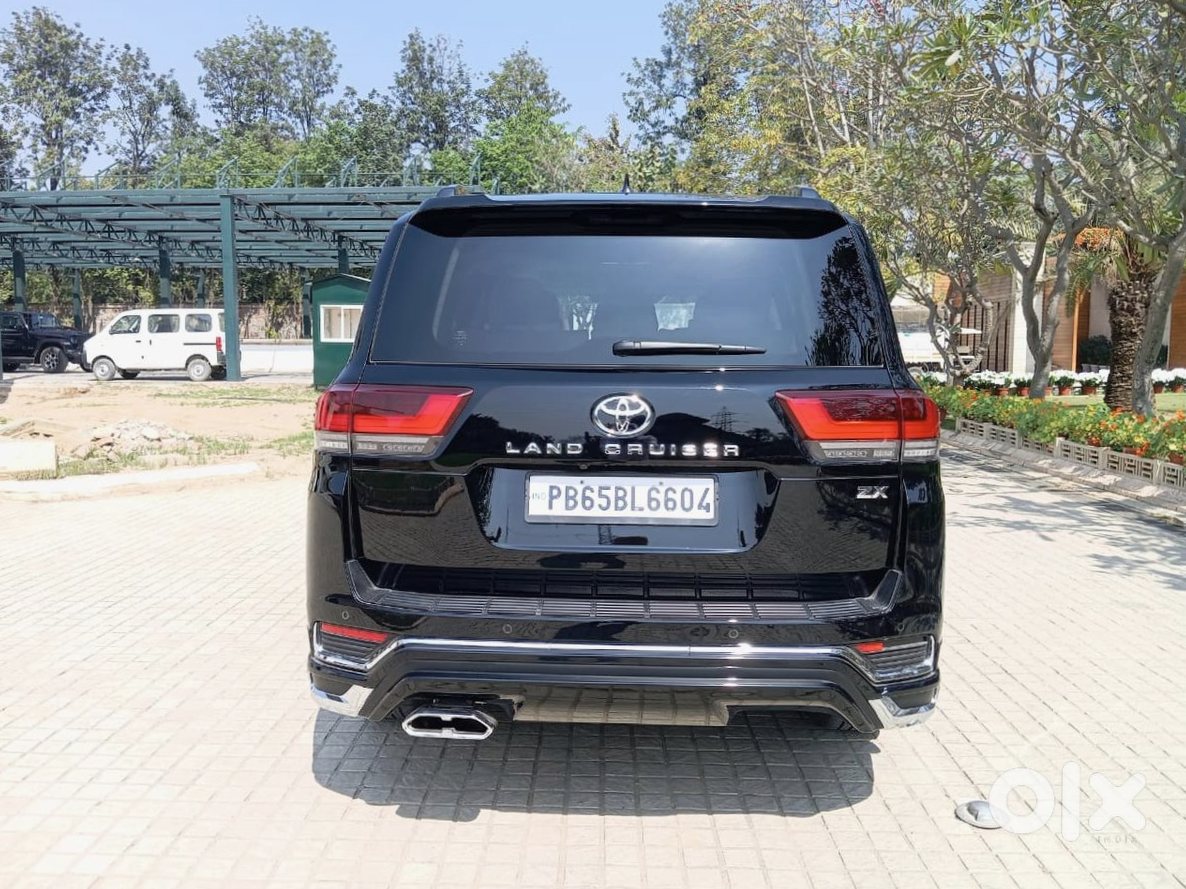 Toyota Land Cruiser 2013 - Best Offer