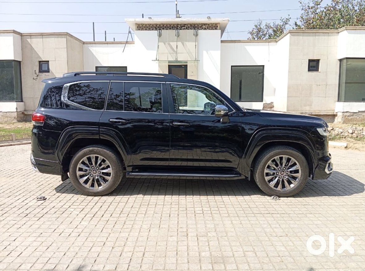 Toyota Land Cruiser 2013 - Best Offer