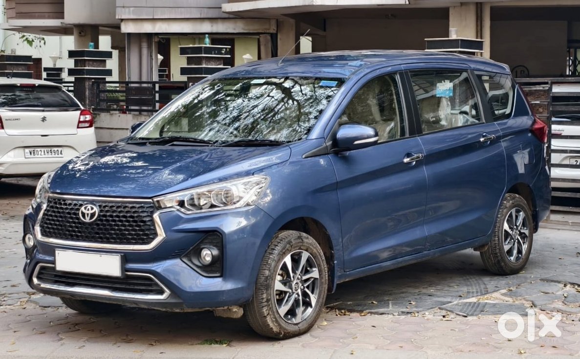 2023 Toyota Rumion Diesel Automatic – Family Car