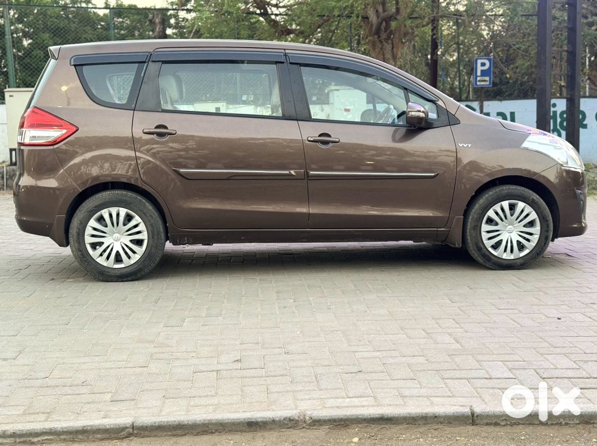 Maruti Suzuki Ertiga 2023 Petrol Automatic