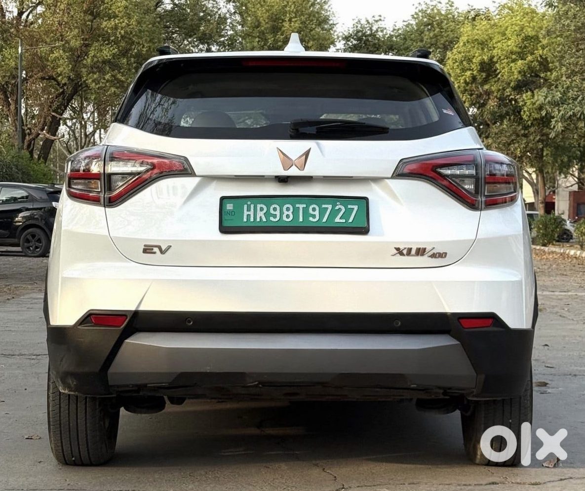 2024 Mahindra Xuv400 Ev Sale