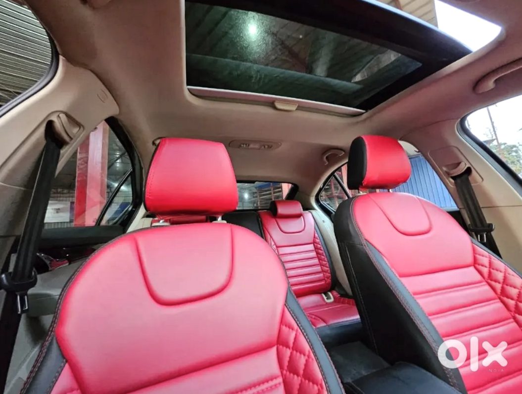 Skoda Octavia - Premium Sedan