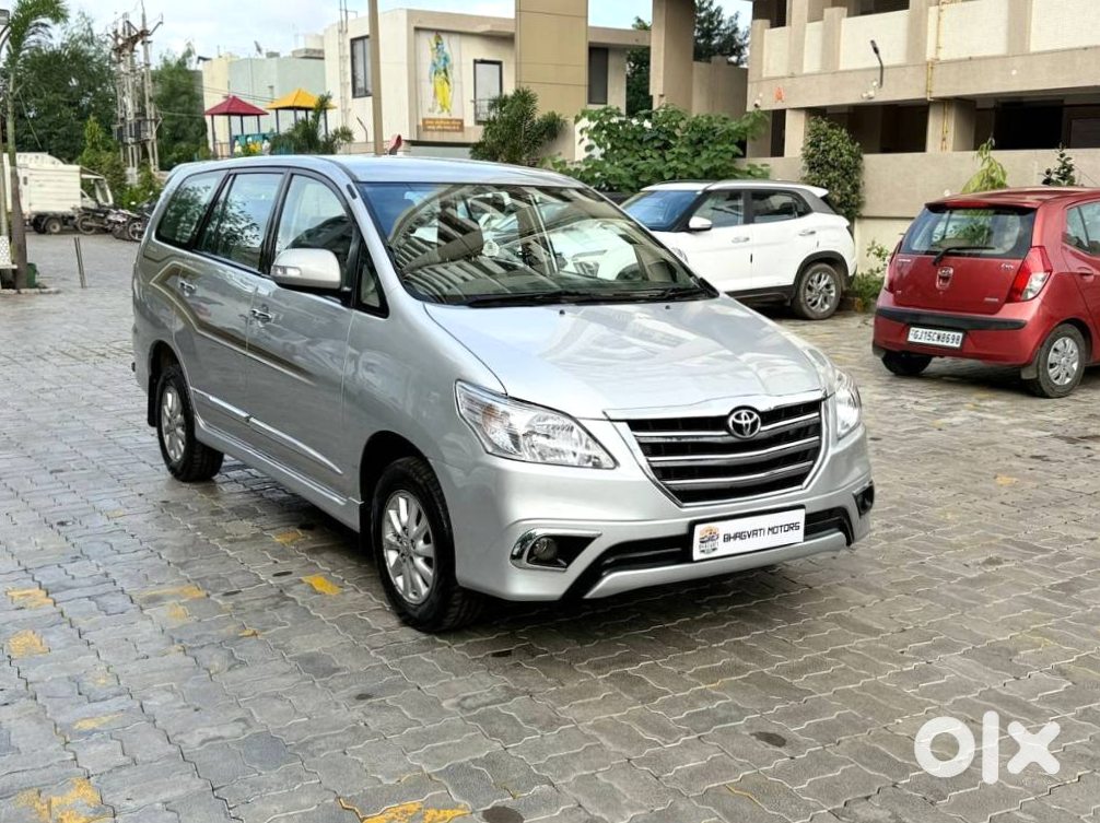 2019 Toyota Innova Petrol Auto