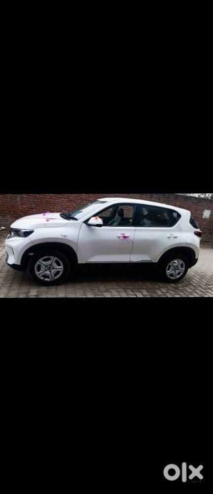 Kia Sonet Petrol 2021