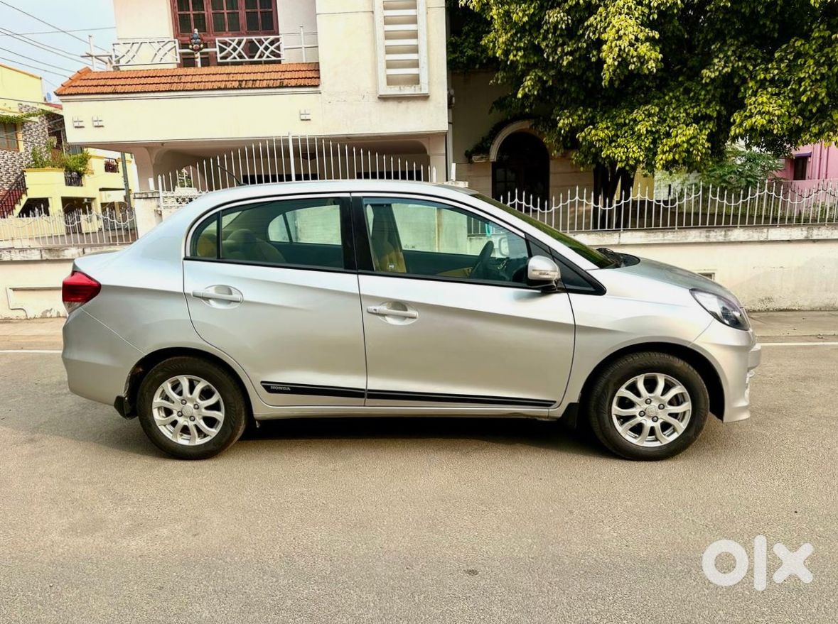 Fresh 2025 Honda Amaze - Showroom Fresh