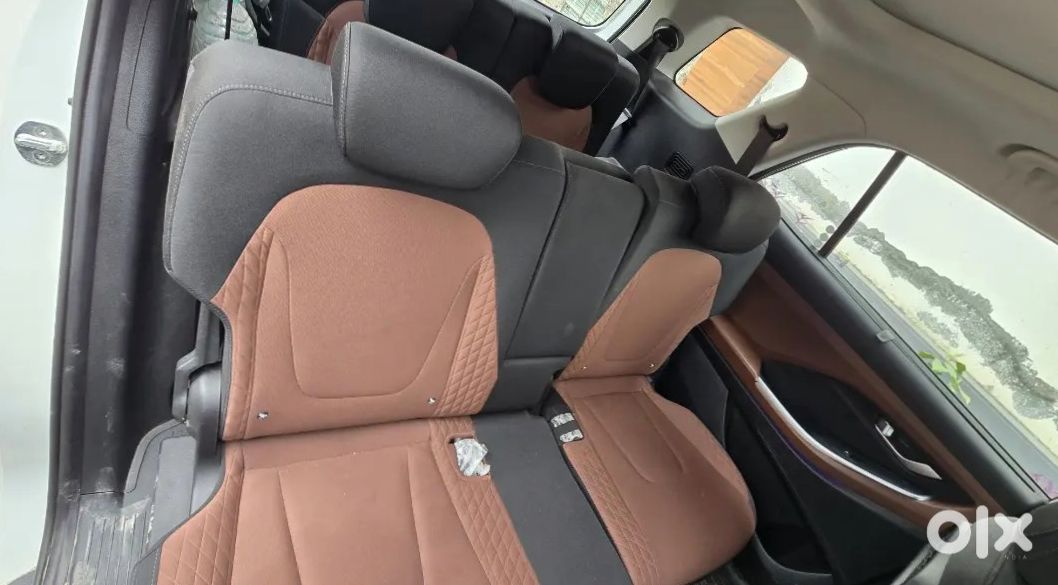 Hyundai Alcazar 2025 Diesel Manual