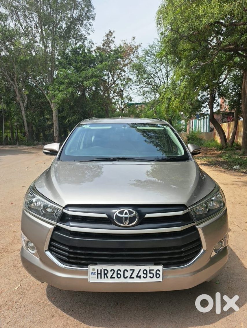 Toyota Innova Crysta 2019