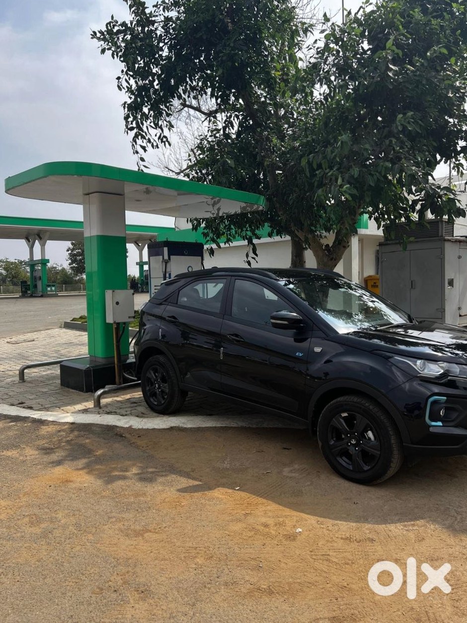 2022 Tata Ev - Company Service Record