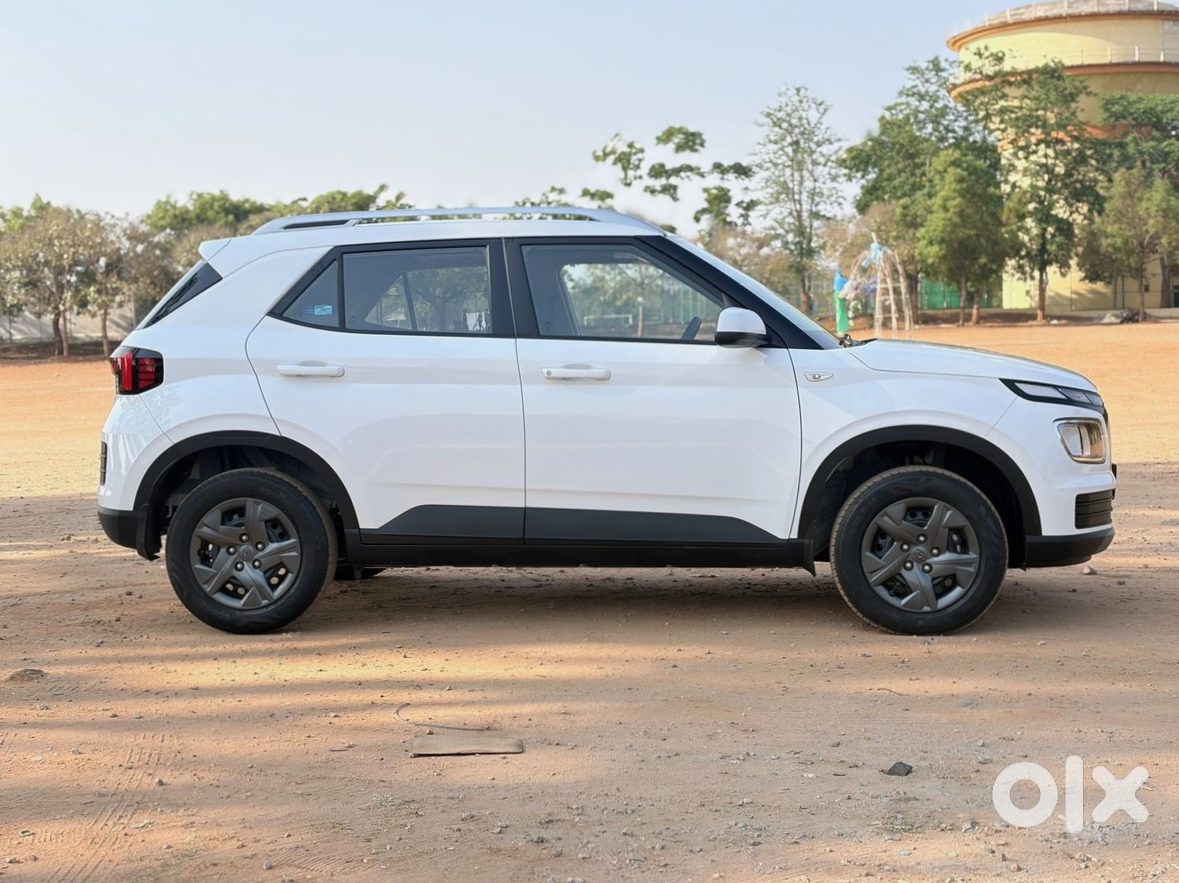 Hyundai Venue 2017 Petrol Automatic