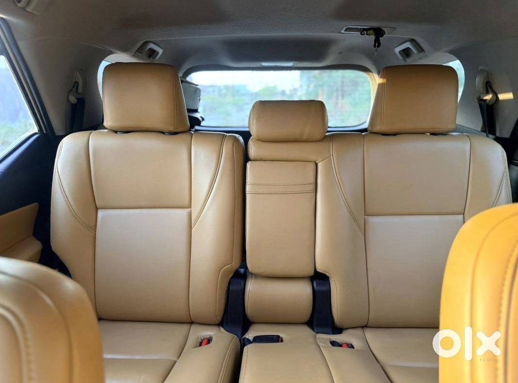 2020 Toyota Fortuner Legender Cng Automatic - Family Car