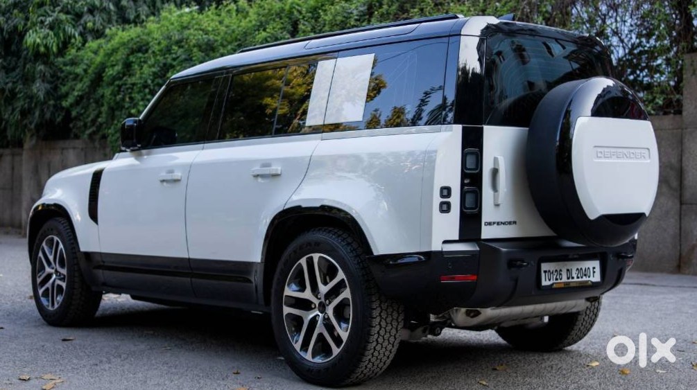 Land Rover Defender 2022