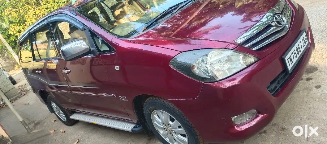 Toyota Innova 2015 | Automatic | Diesel