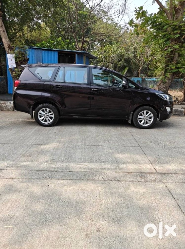 2016 Toyota Innova Crysta Automatic