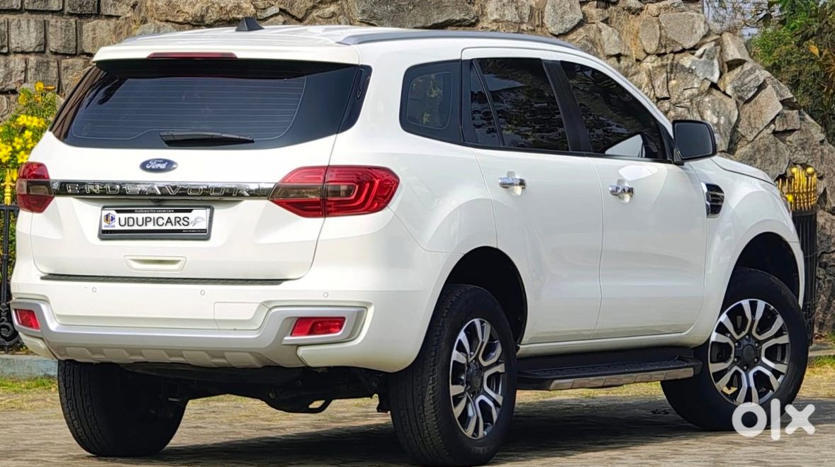 2011 Ford Endeavour Diesel - Going Abroad Urgently