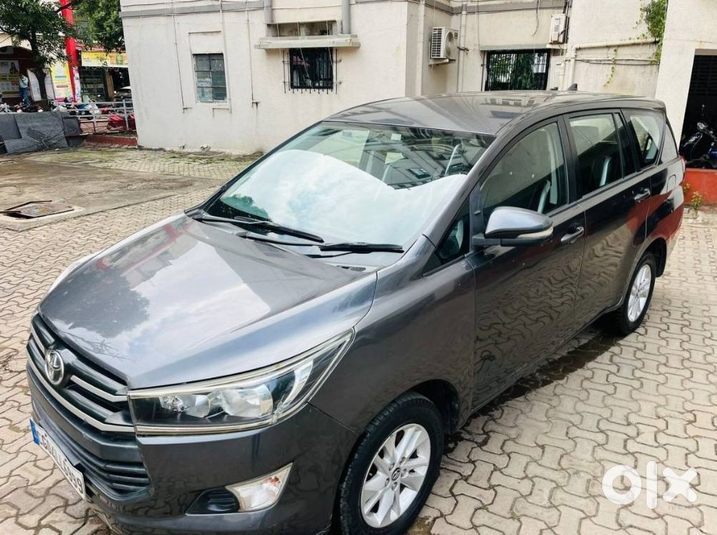 Toyota Innova Crysta 2014 - Diesel
