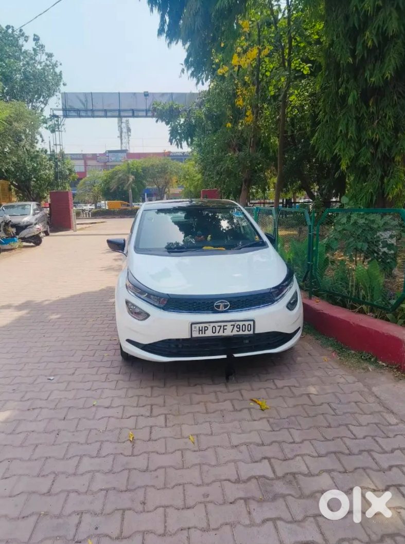 Car For Sale - Tata Altroz 2020