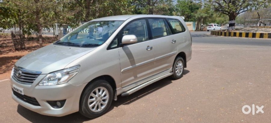 Selling My 2011 Toyota Innova