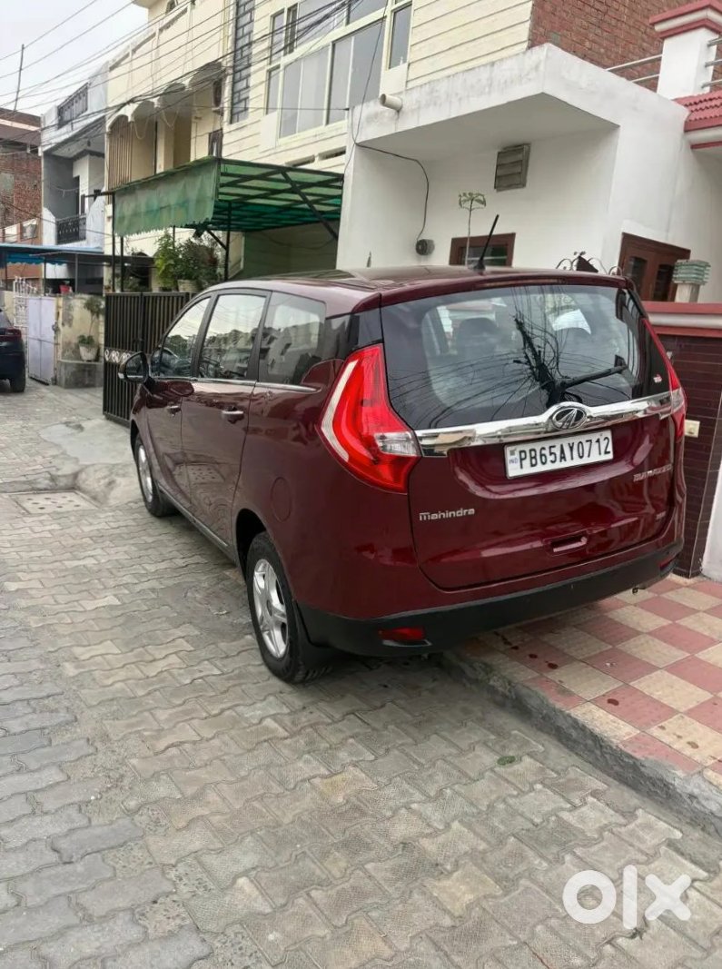 Mahindra Marazzo Cng 2023