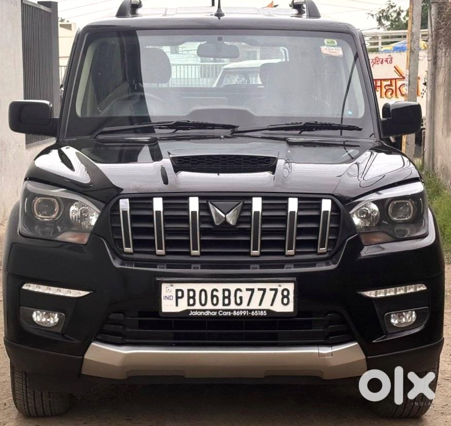 Mahindra Scorpio Classic 2021 Diesel Manual