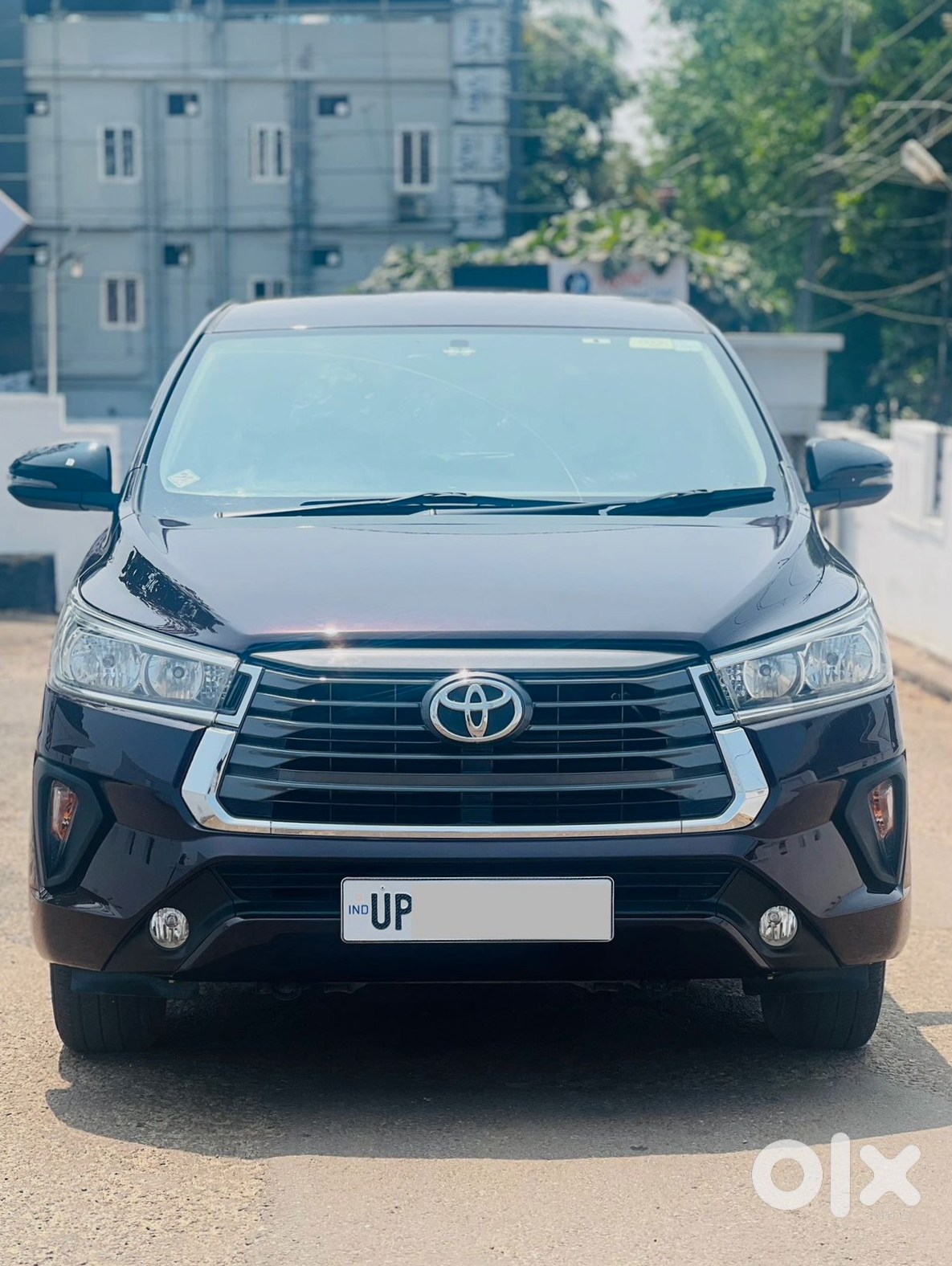 Toyota Innova Crysta 2023