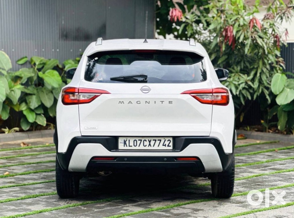 Nissan Magnite Petrol Manual 2021