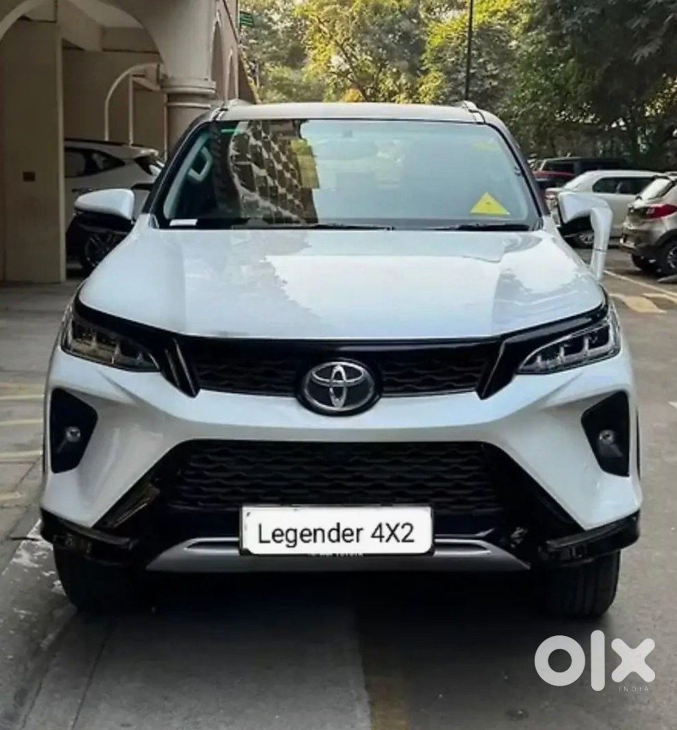 Urgent: 2022 Toyota Legender 4x2