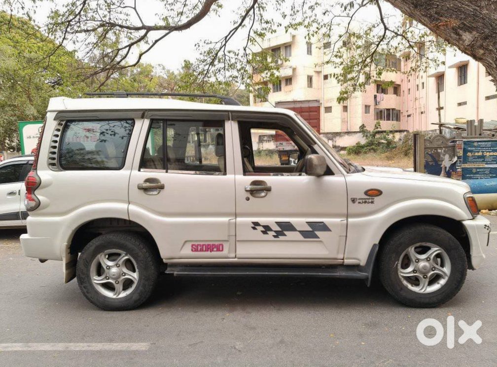 Mahindra Scorpio 2016 - Powerful Suv