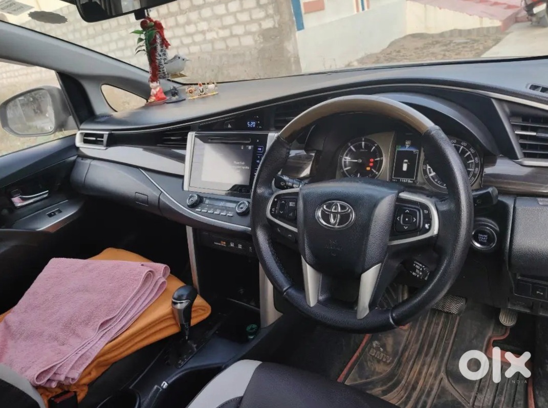 Toyota Innova Crysta 2020