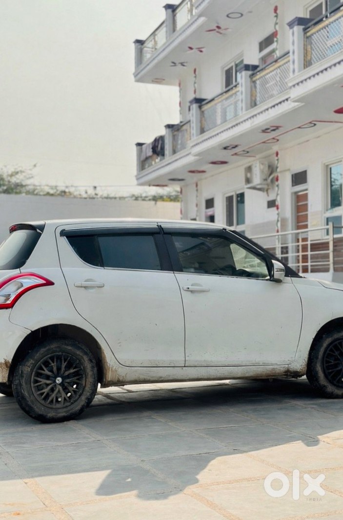 2025 Maruti Swift - Like Brand New