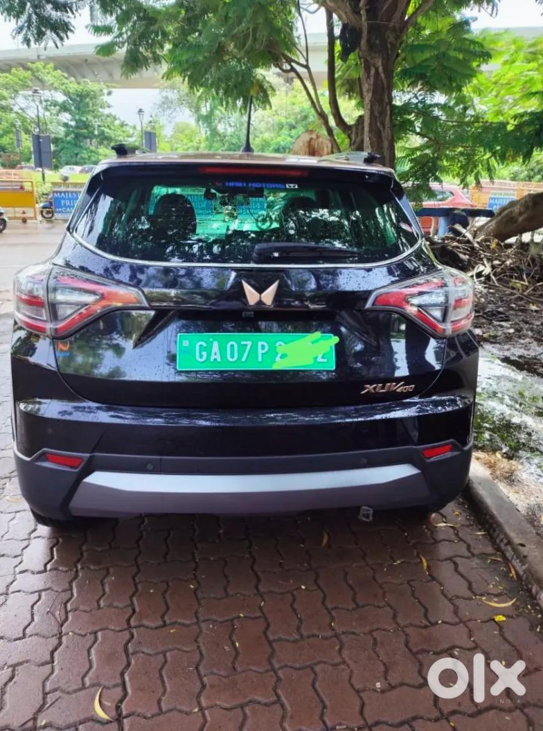 2025 Mahindra Xuv400 Ev - Brand New