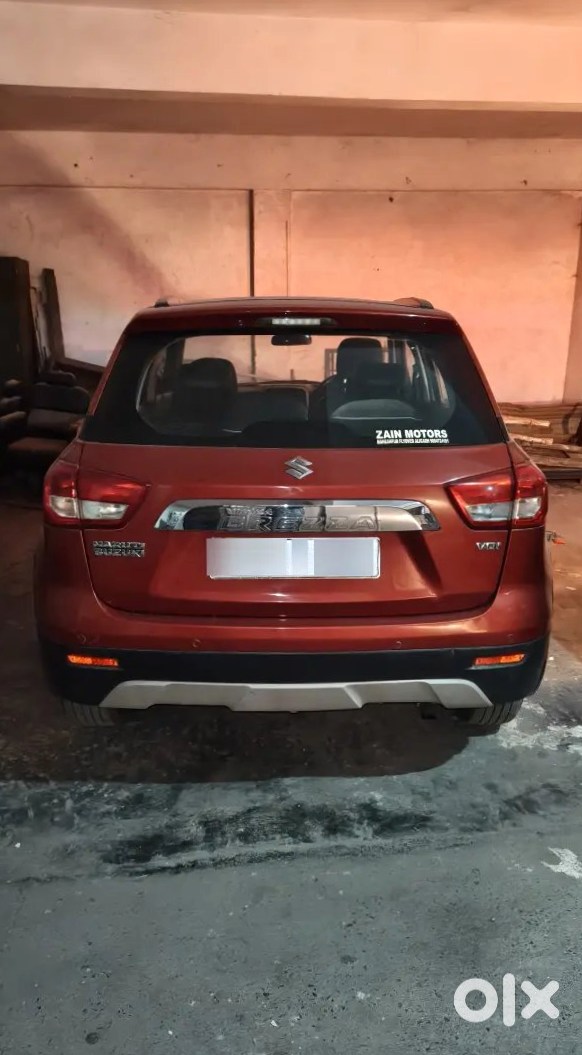 2022 Maruti Brezza - Like New