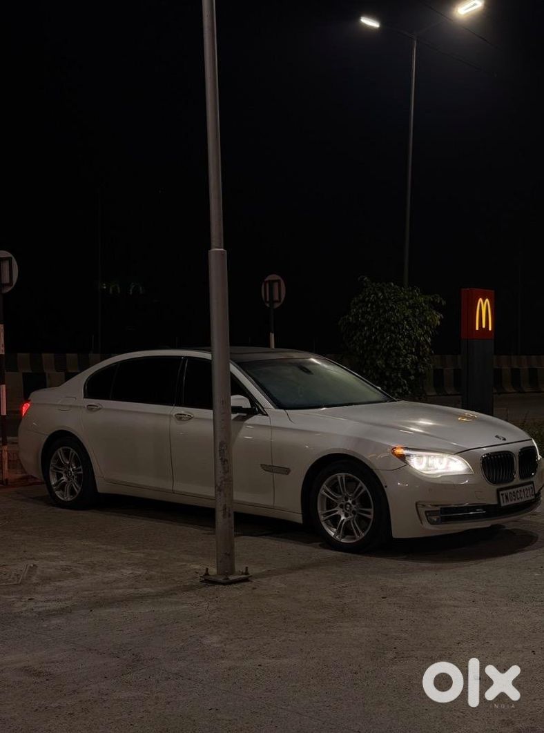 Bmw 7 Series - Luxury At Budget