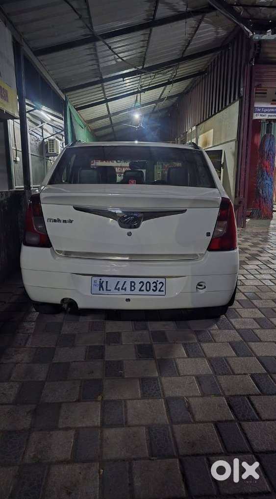 Mahindra Verito 2011