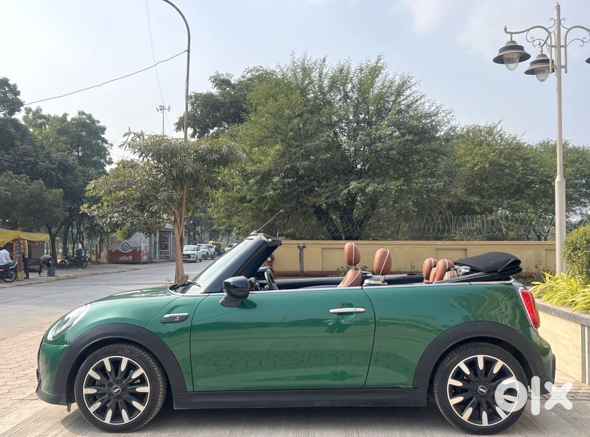 Mini Cooper Convertible 2022 - Premium Car