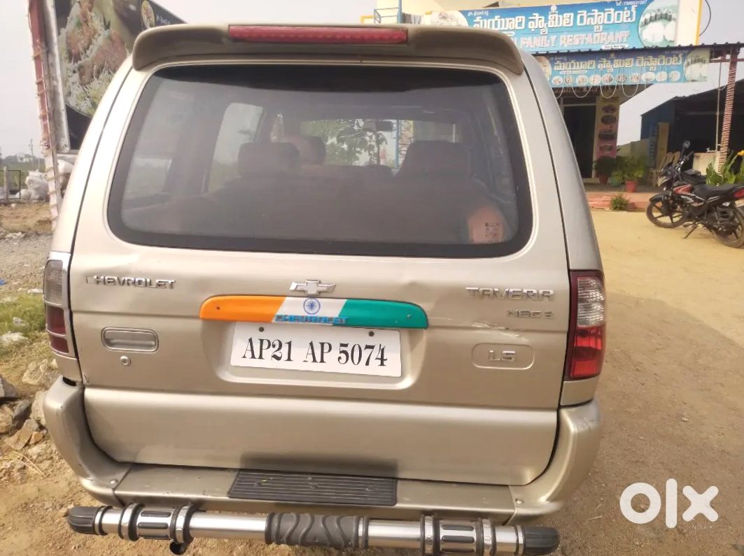 2014 Chevrolet Tavera Petrol