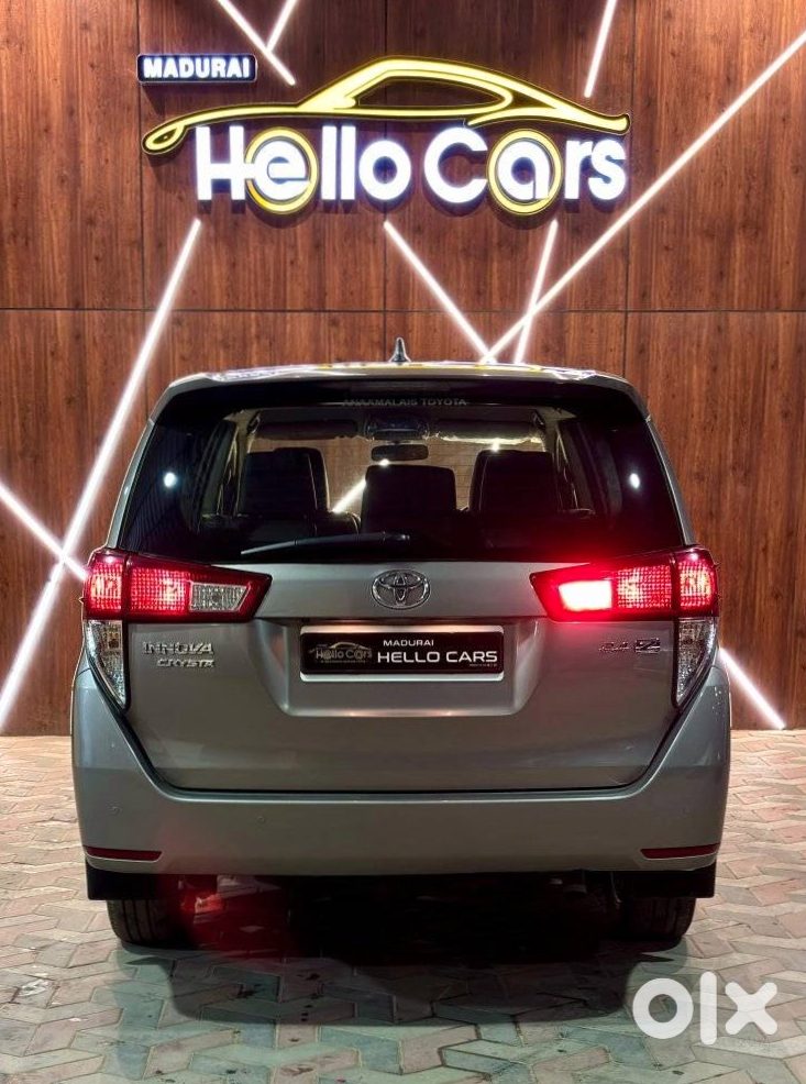2019 Toyota Innova Crysta | Family Car