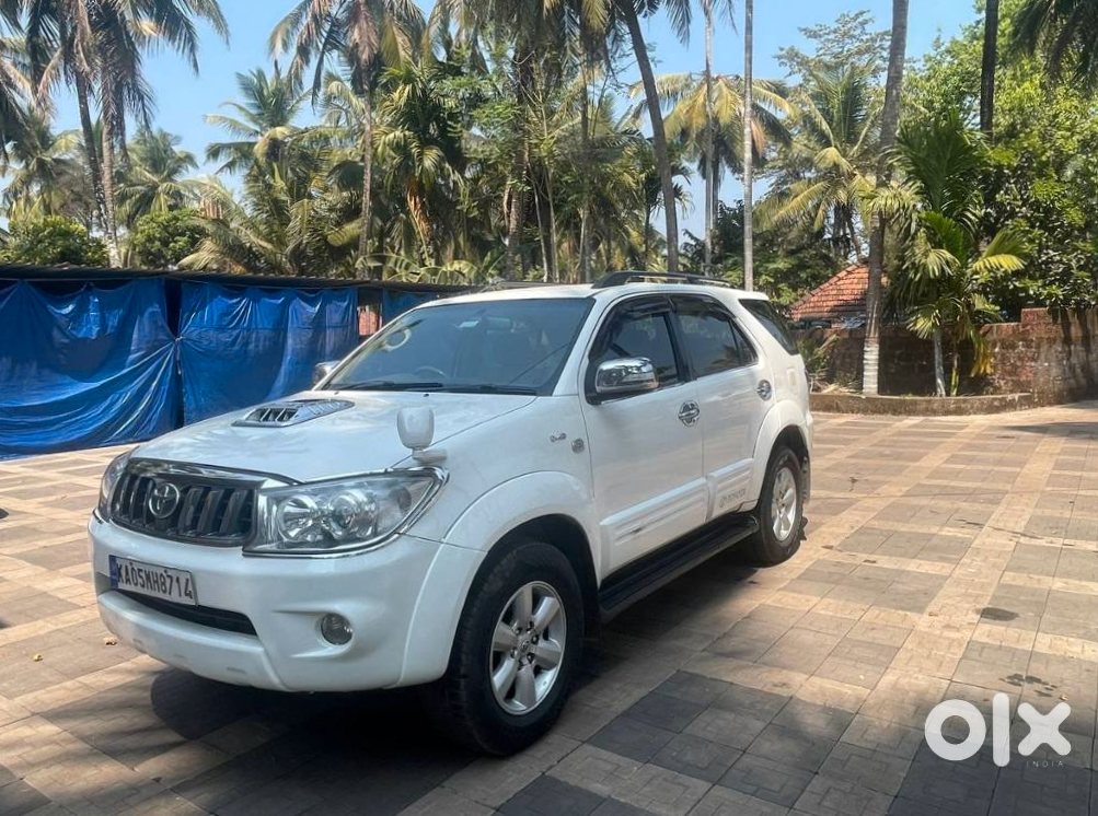Toyota Fortuner 2018 - Family Car