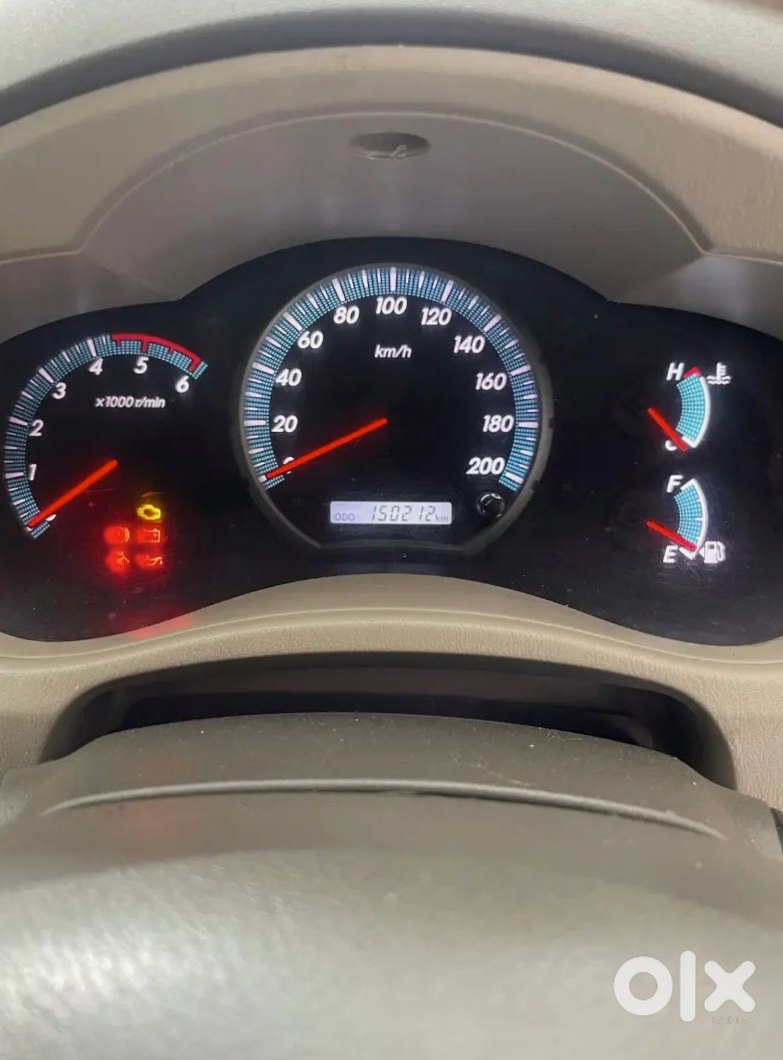 2011 Toyota Innova | Diesel | Going Abroad