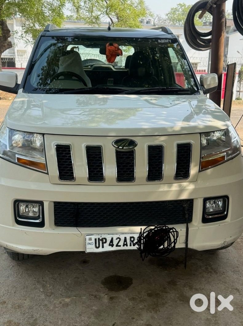 2020 Mahindra Tuv 300 Diesel Auto