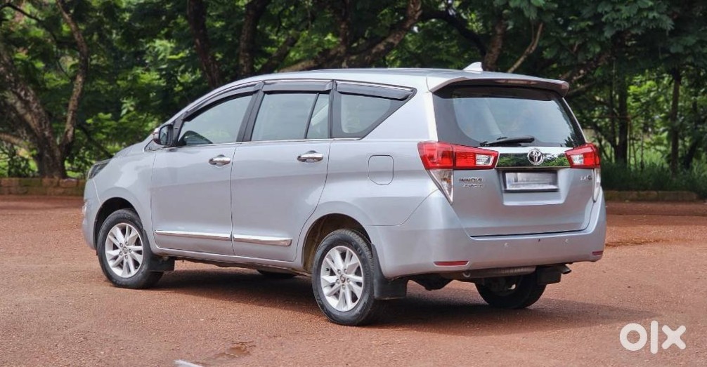 2019 Toyota Innova Crysta | Petrol Manual