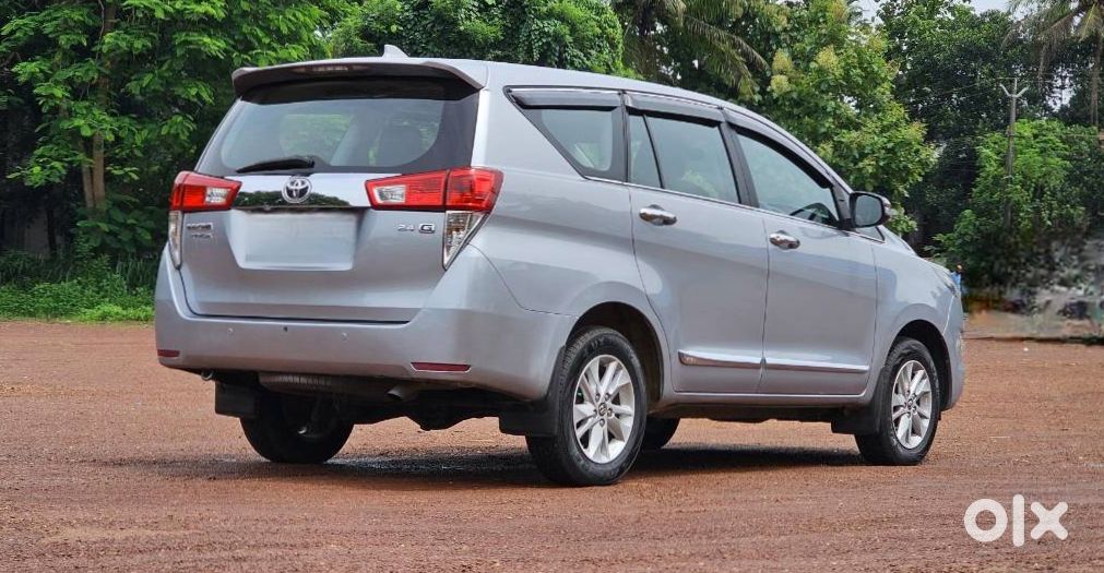 2019 Toyota Innova Crysta | Petrol Manual