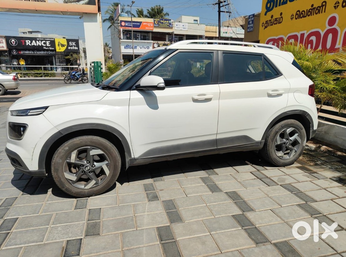 Urgent Sale - 2025 Hyundai Venue Petrol