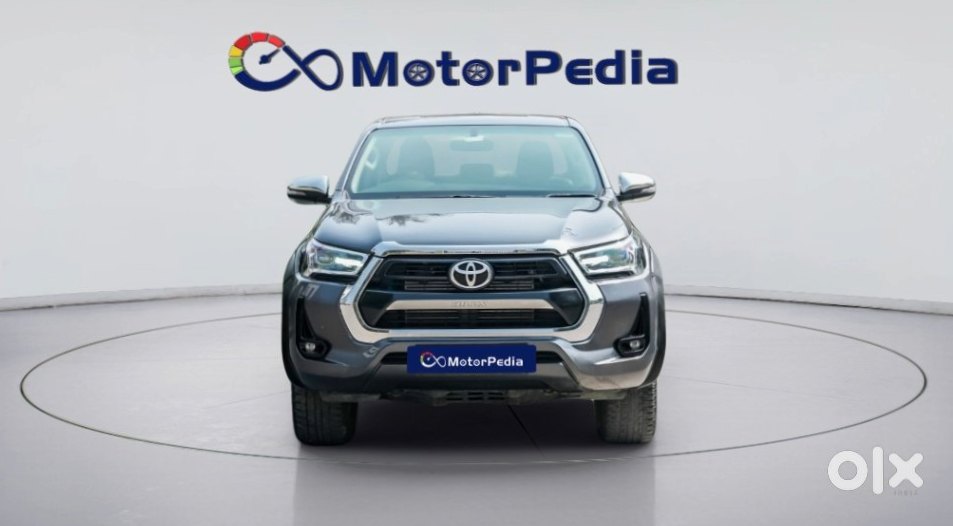 2024 Toyota Hilux - Showroom Condition