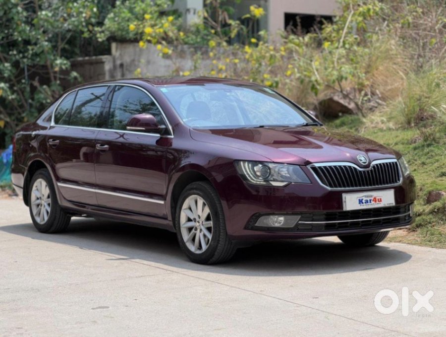 Skoda Superb Sedan