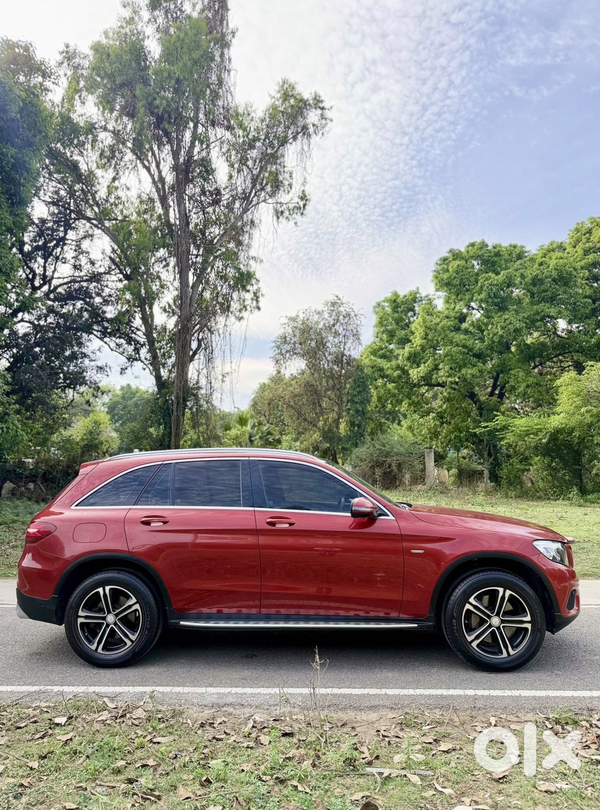 Mercedes-benz Glc Luxury Suv - Pristine