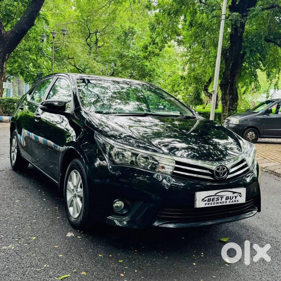 2012 Toyota Corolla Altis Petrol