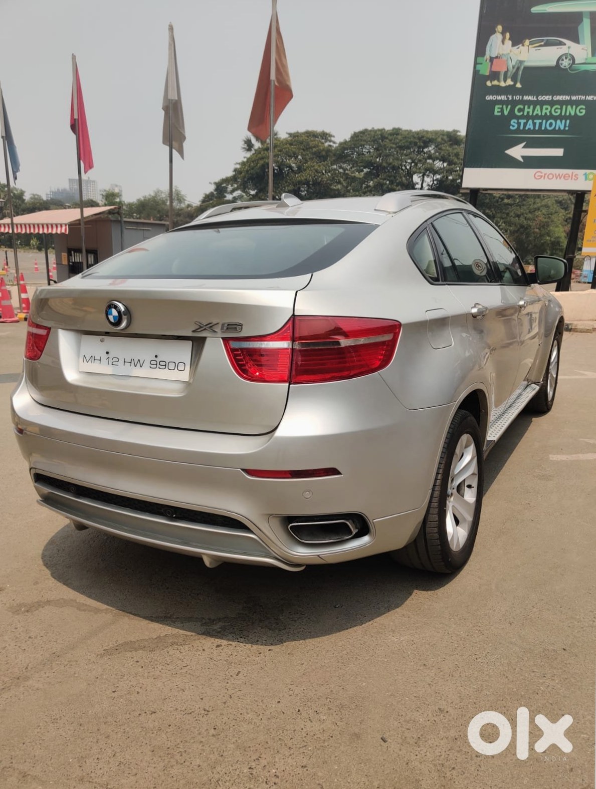 2021 Bmw X6 - Premium Suv