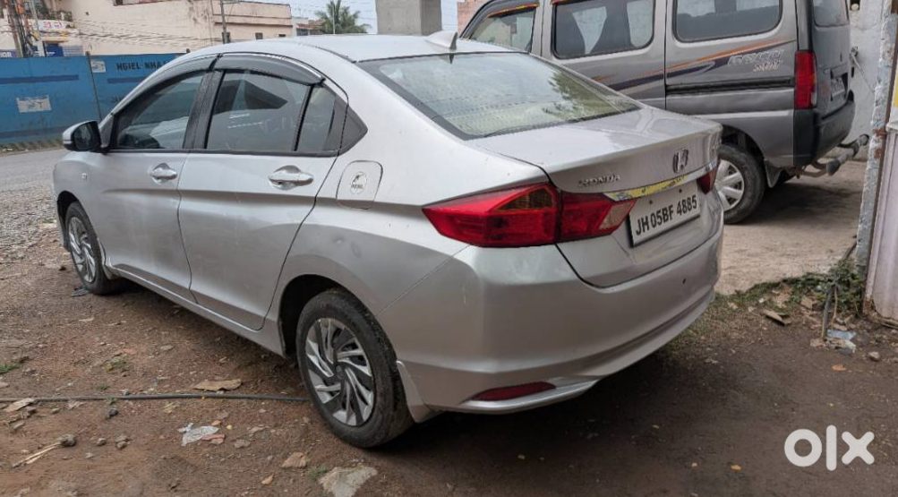 2019 Honda City Cng Manual - Single Owner