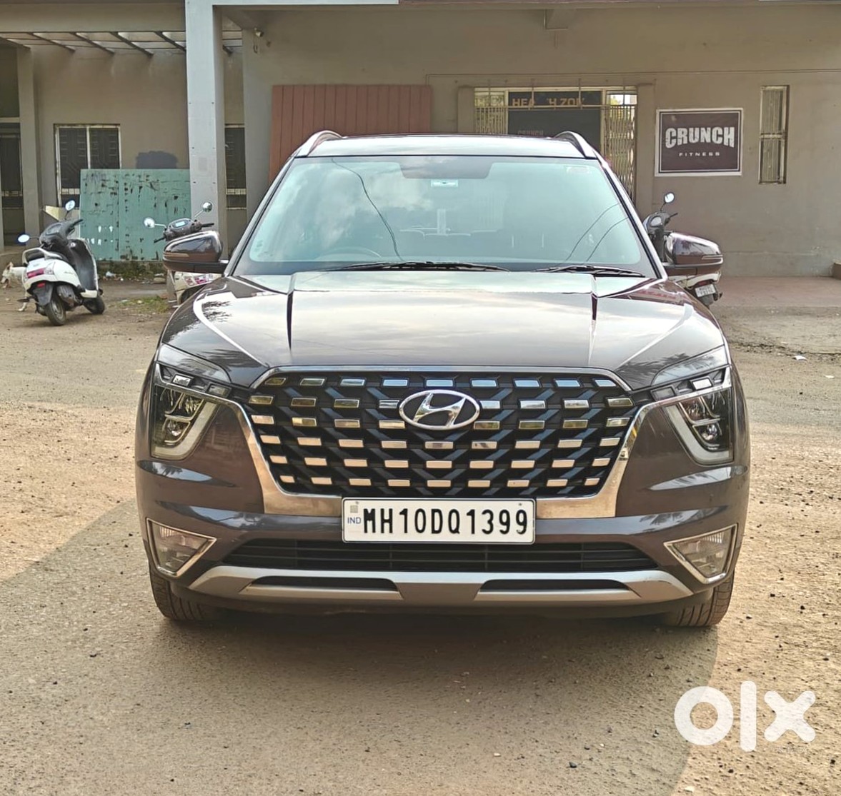 Alcazar 7-seater Flagship