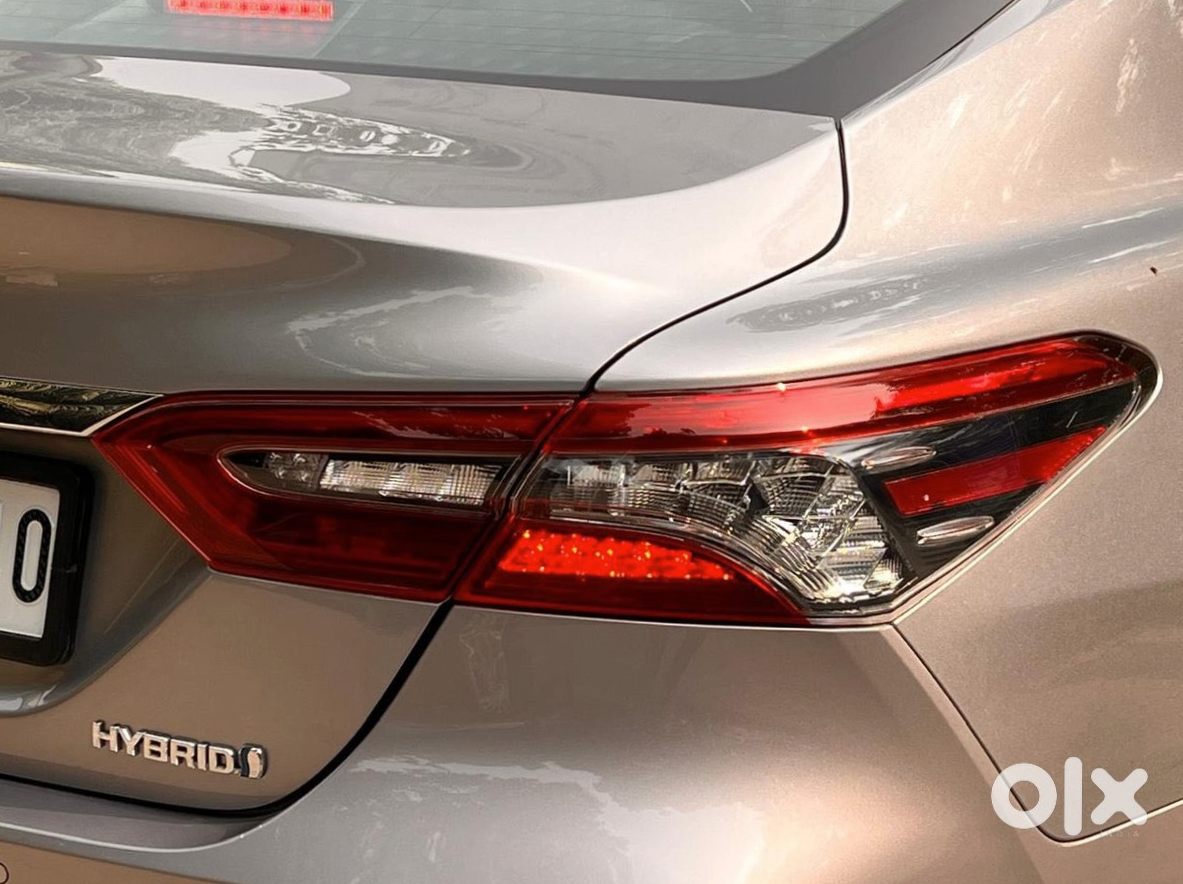 2011 Toyota Camry Diesel - Sedan King